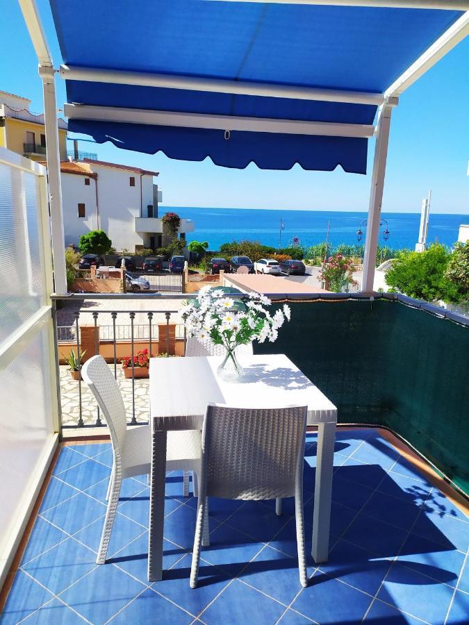 Отель La Terrazza Sul Mare Марина-ди-Камерота Экстерьер фото